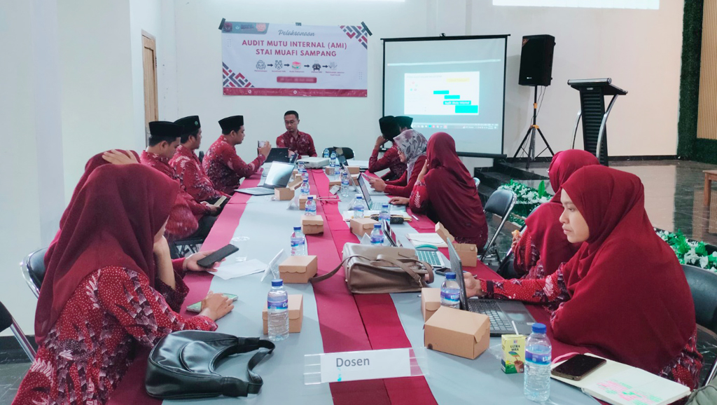 Bangun Sistem Akademik Berkualitas, STAI Muafi Sampang Sosialisasikan Audit Mutu Internal