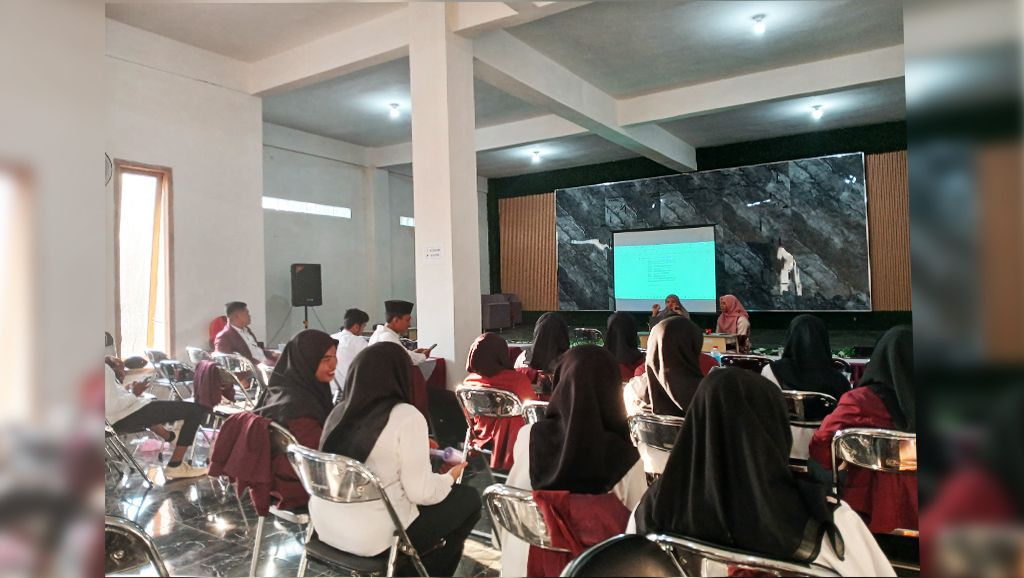 Sukses Digelar! Pembekalan KPM Pertama STAI Muafi Sampang di Aula Abdul Muiz